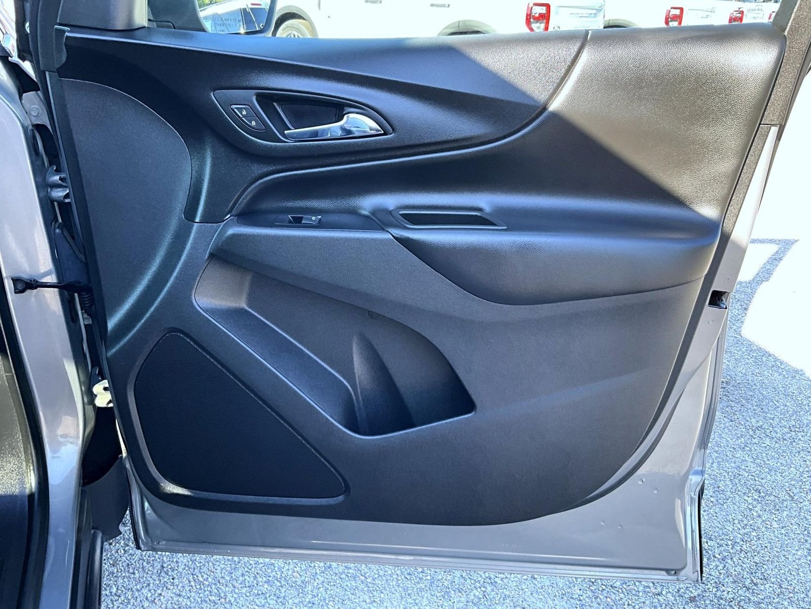 Used 2018 Gray Chevrolet LT image 19