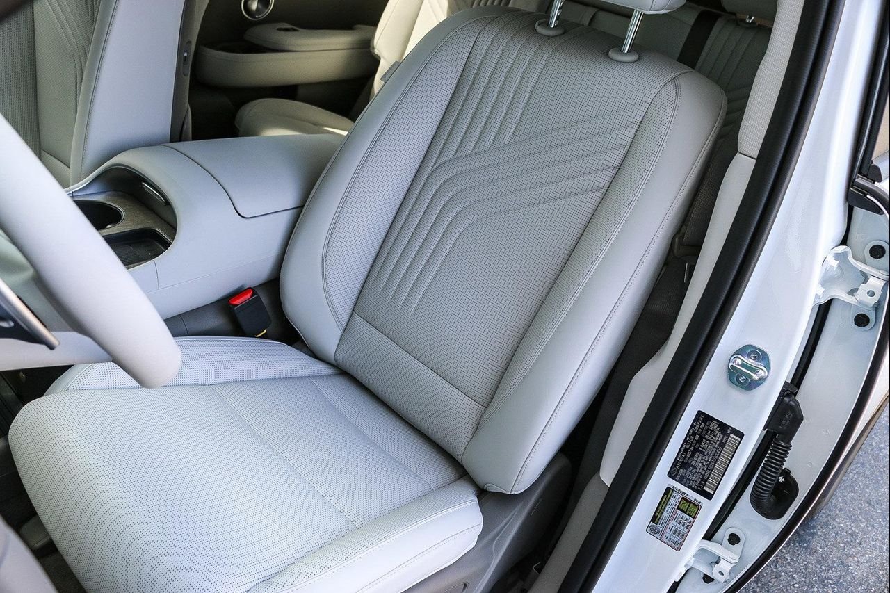 New 2026 White Hyundai SEL image 50