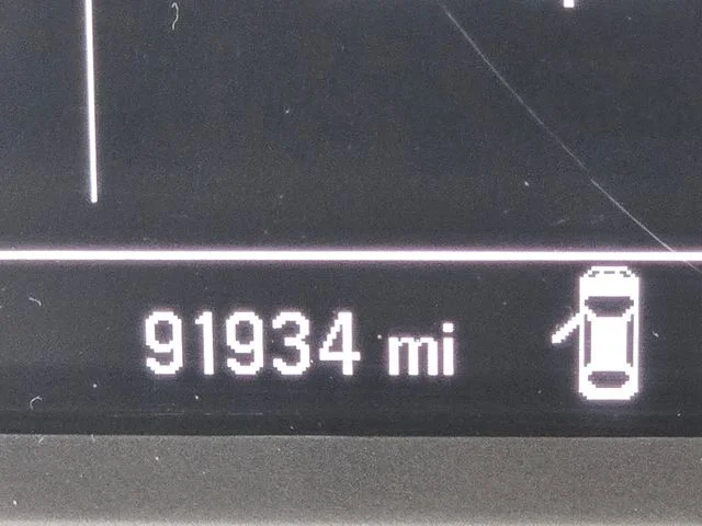 Used 2023 Gray Chevrolet LT image 38
