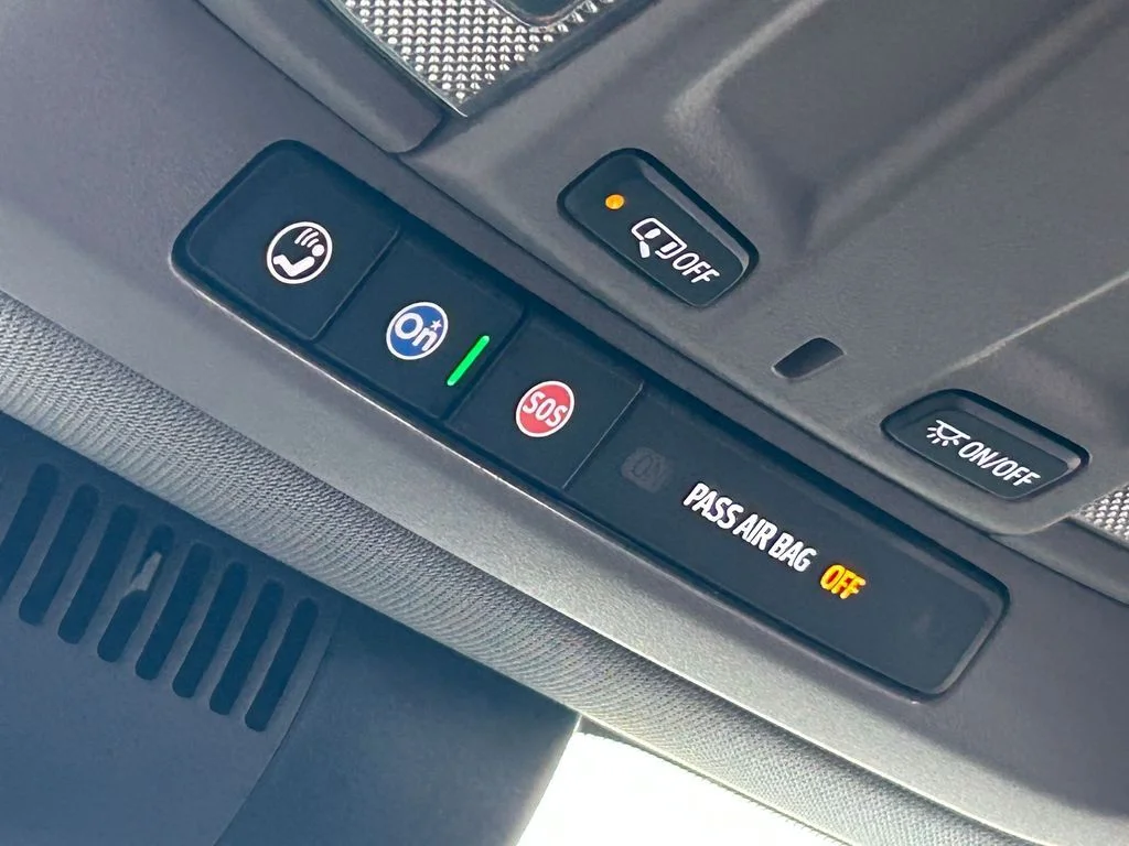 Used 2024 Summit White Chevrolet Custom image 40