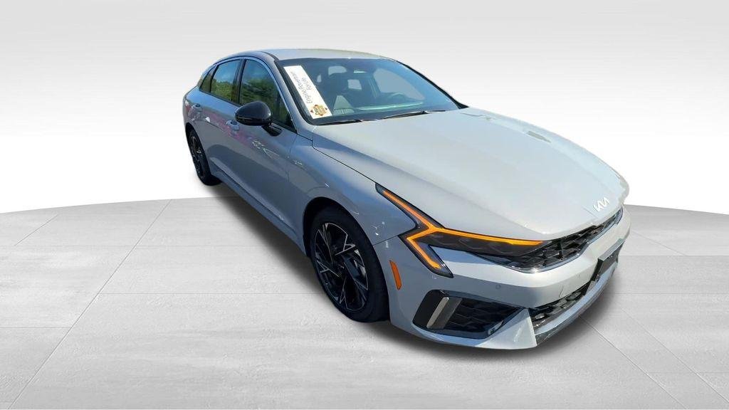 New 2026 Wolf Gray Kia GT-Line FWD image 8