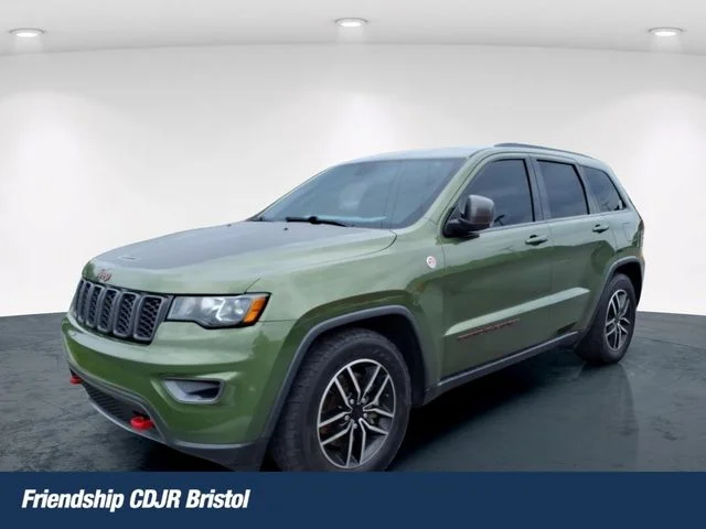 Used 2021 Green Jeep Trailhawk image 1