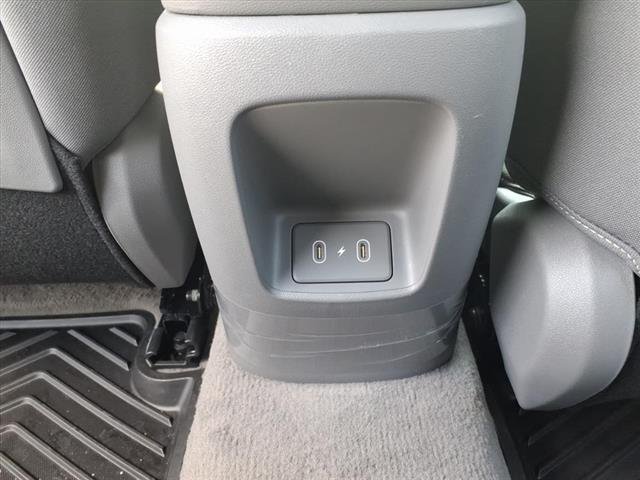 2024 Hyundai Elantra SEL - Photo 12