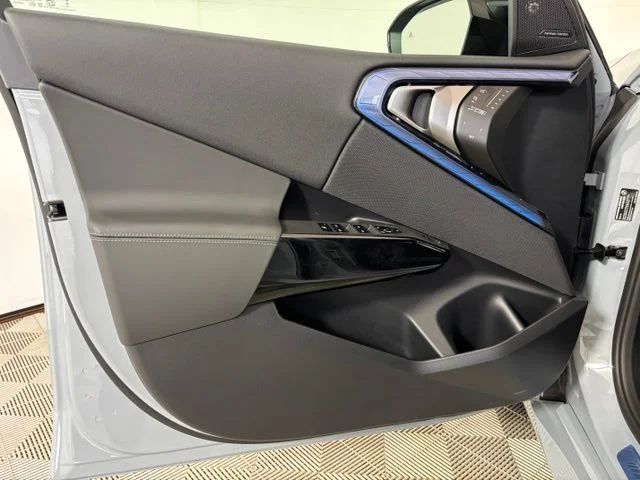 New 2026 Gray BMW M50 xDrive image 9