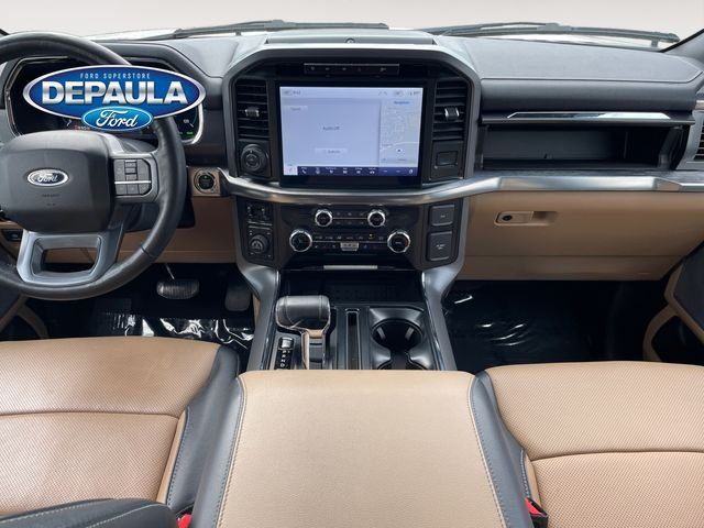 Used 2023 White Ford Lariat image 13