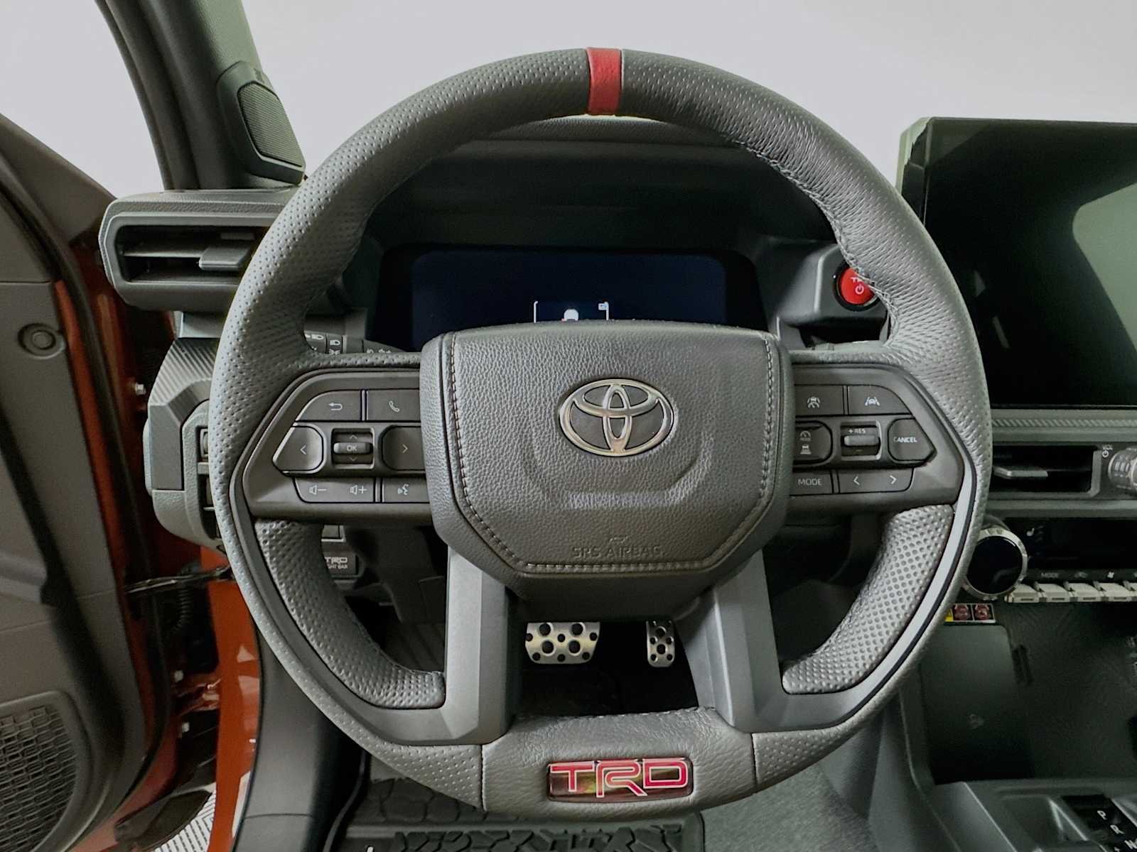 2024 Toyota Tacoma TRD Pro - Photo 11