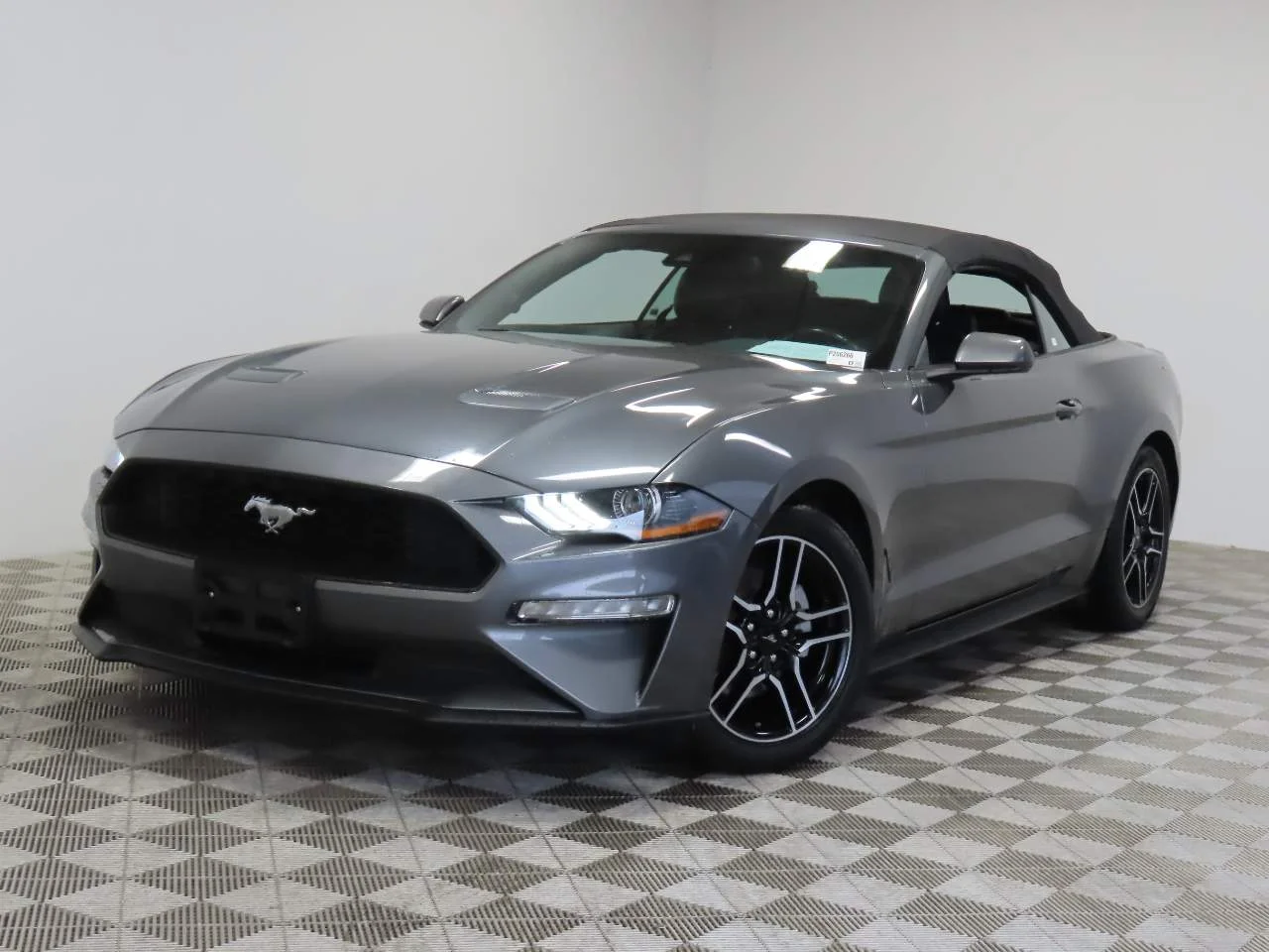 2023 Ford Mustang EcoBoost Premium Convertible's photo