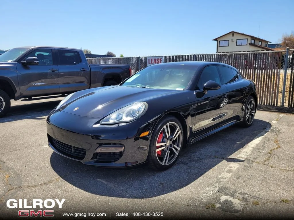 2012 Porsche Panamera Turbo's photo