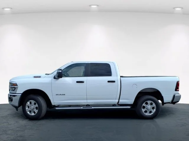 Used 2026 White Ram Big Horn image 14
