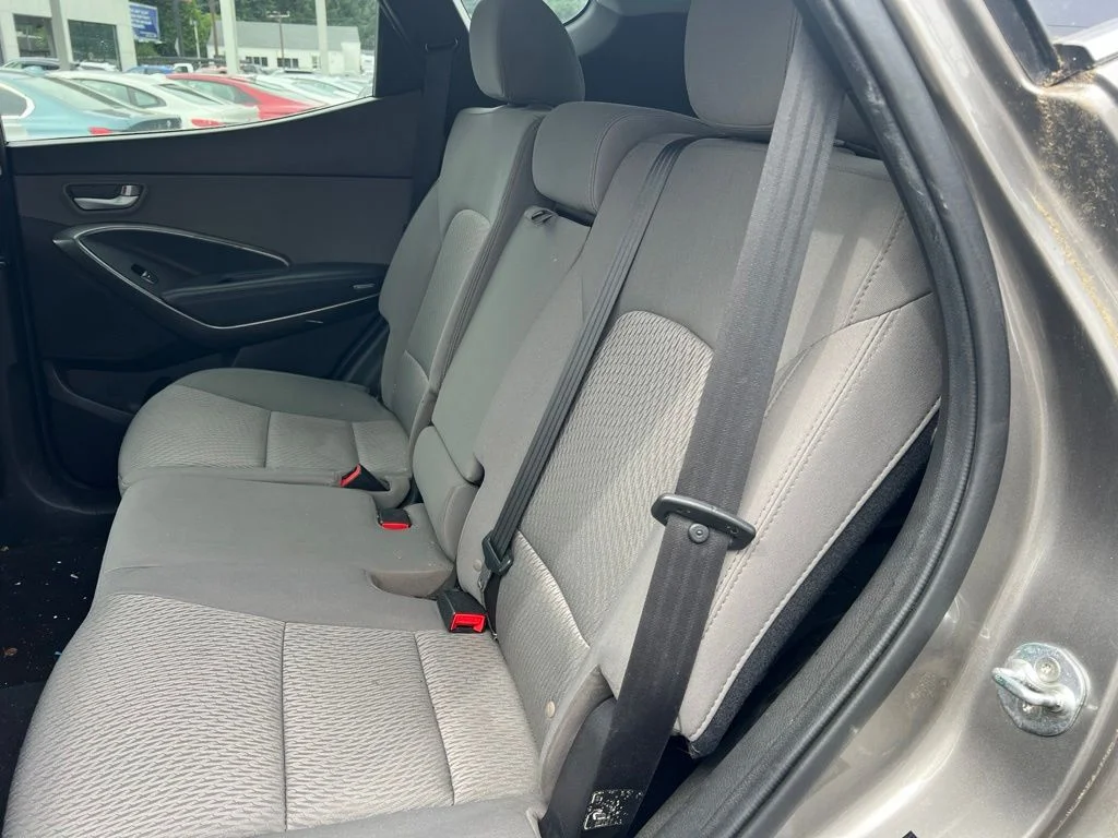 Used 2017 Gray Hyundai 2.4 Base image 7
