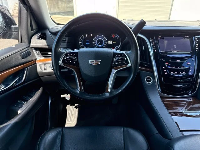 Used 2020 Black Raven Cadillac Luxury image 18