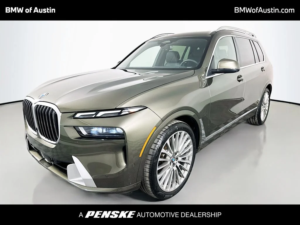 2025 BMW X7 xDrive40i's photo