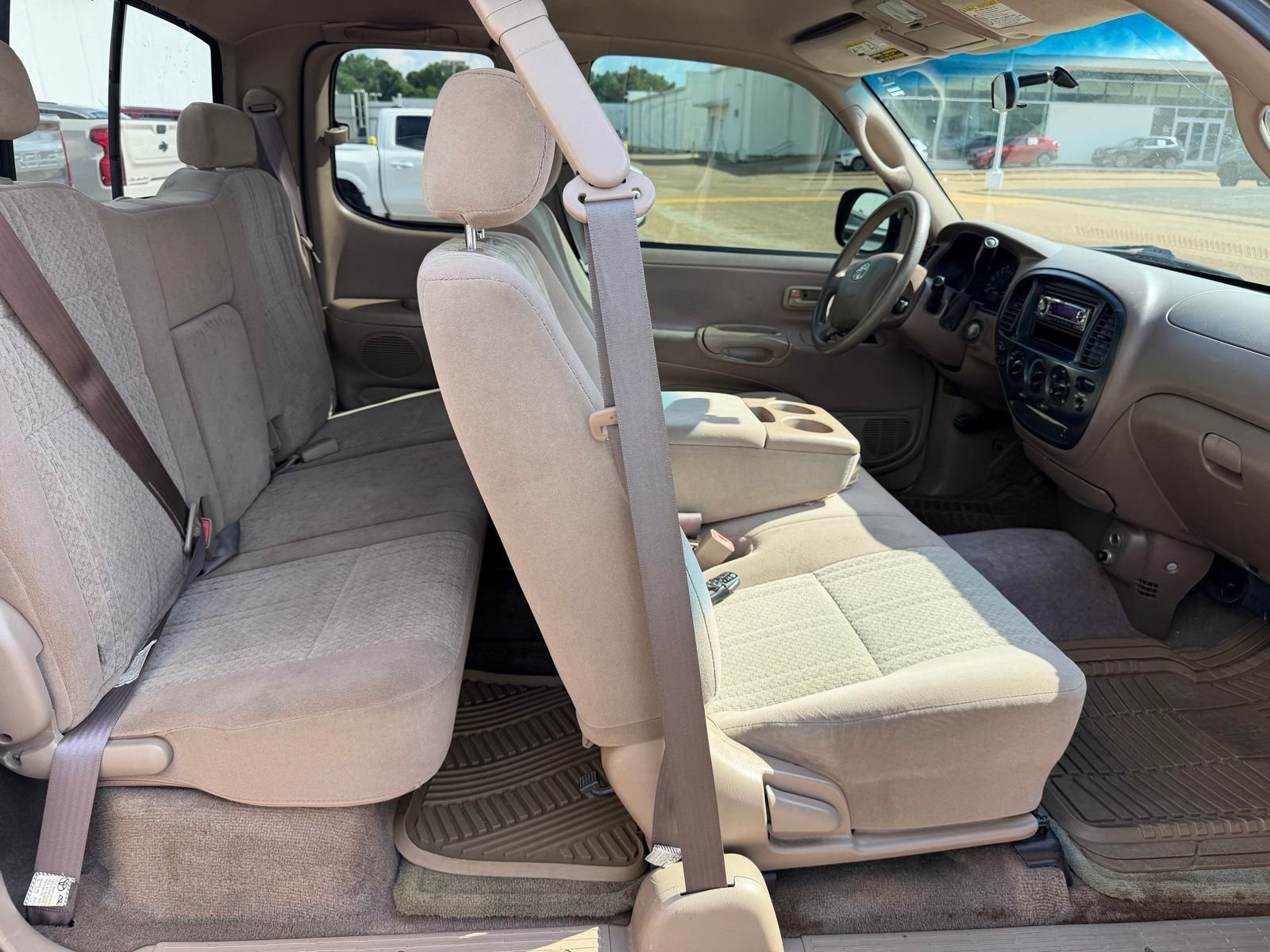 Used 2003 Beige Toyota SR5 image 10