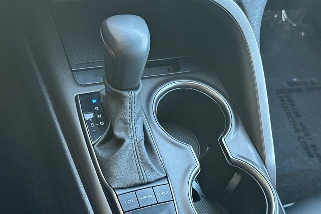2023 Toyota Camry SE - Photo 19