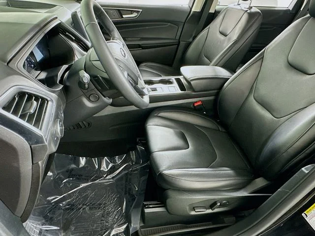 Certified Used 2022 Black Ford Titanium image 9