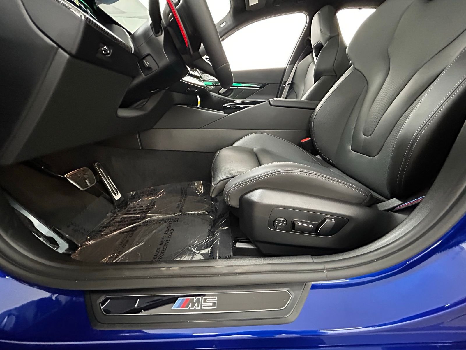 New 2026 Marina Bay Blue Metallic BMW Base image 54