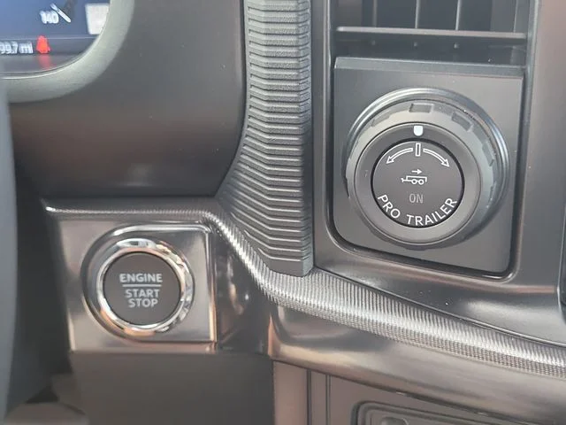 Used 2025 Green Ford Raptor image 31
