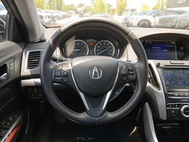 Used 2017  Acura 3.5L V6 image 9