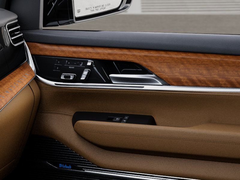 2025 Jeep Grand Wagoneer Series III - Photo 25