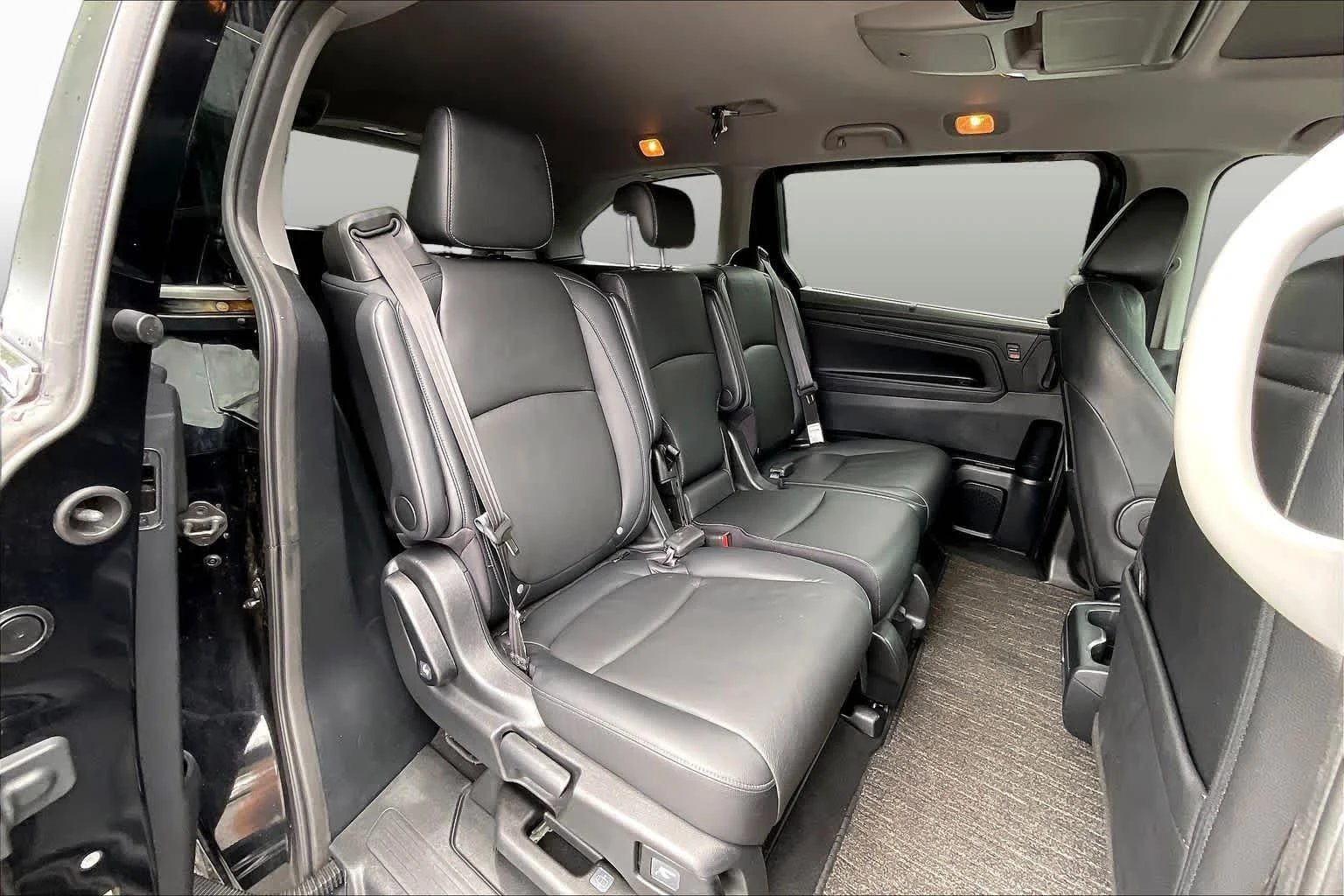 Used 2023 Crystal Black Pearl Honda Touring image 26