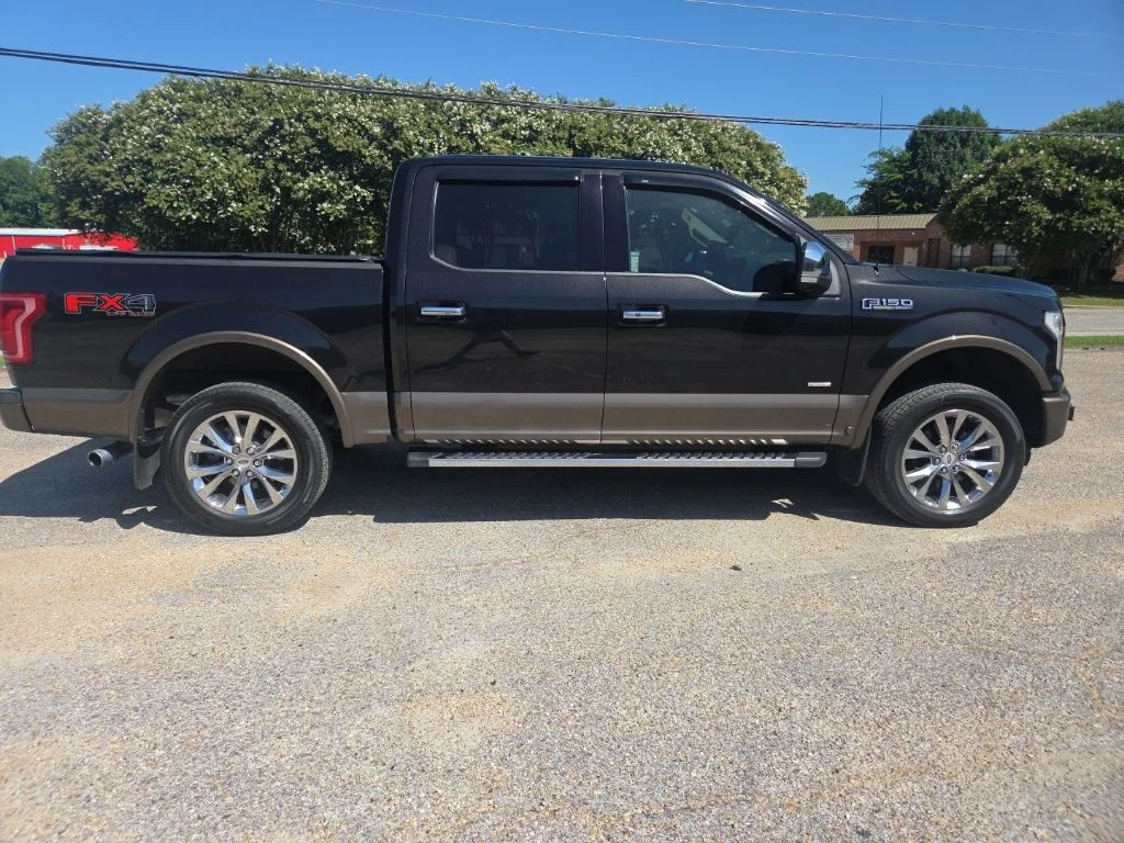 Used 2015 Black Ford Lariat image 13
