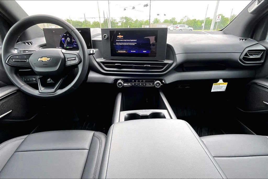 New 2024 GMC Sierra 3500HD Pro 4D Crew Cab