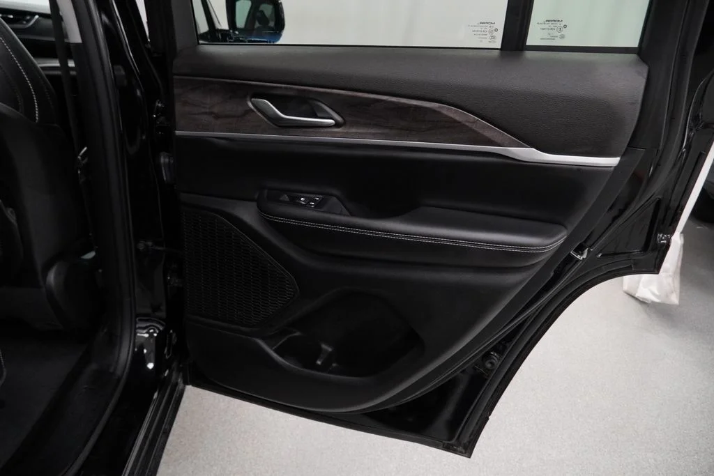 Used 2024 Black Jeep Limited image 45