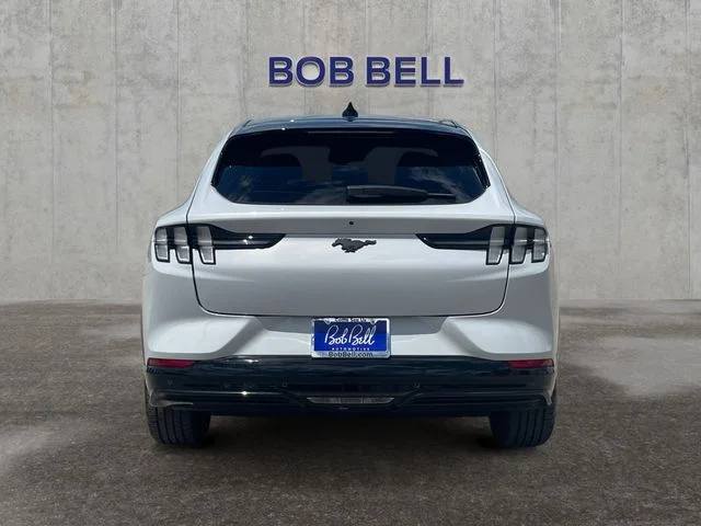 Used 2023 White Ford Premium image 4