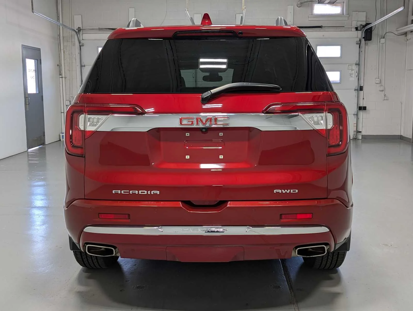Used 2023 Volcanic Red Tintcoat GMC Denali image 9