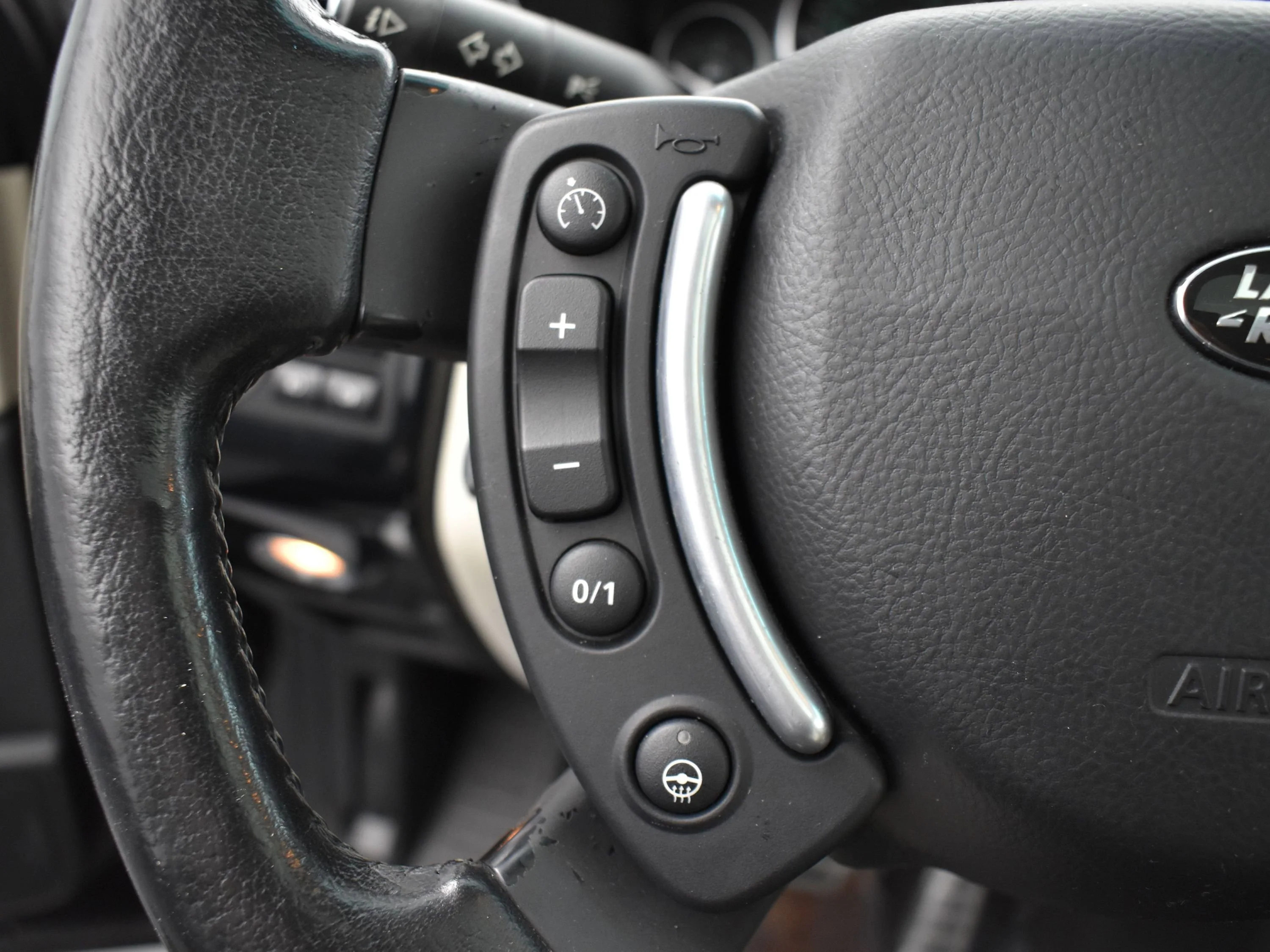 Used 2006 Java Black Land Rover SC image 10