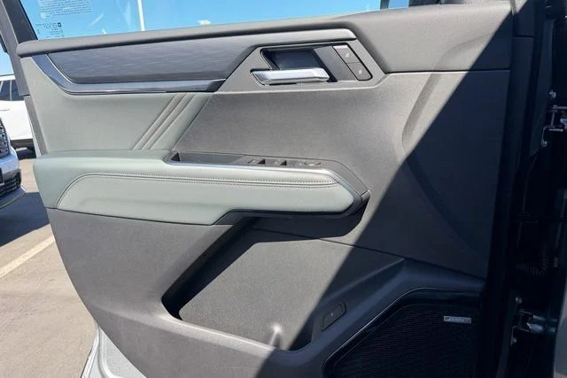 New 2026 Sterling Metallic GMC AT4 image 11