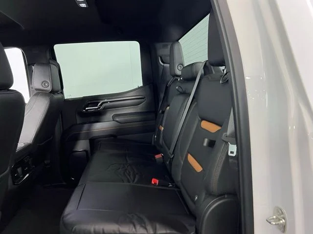 2024 GMC Sierra 1500 AT4 - Photo 17