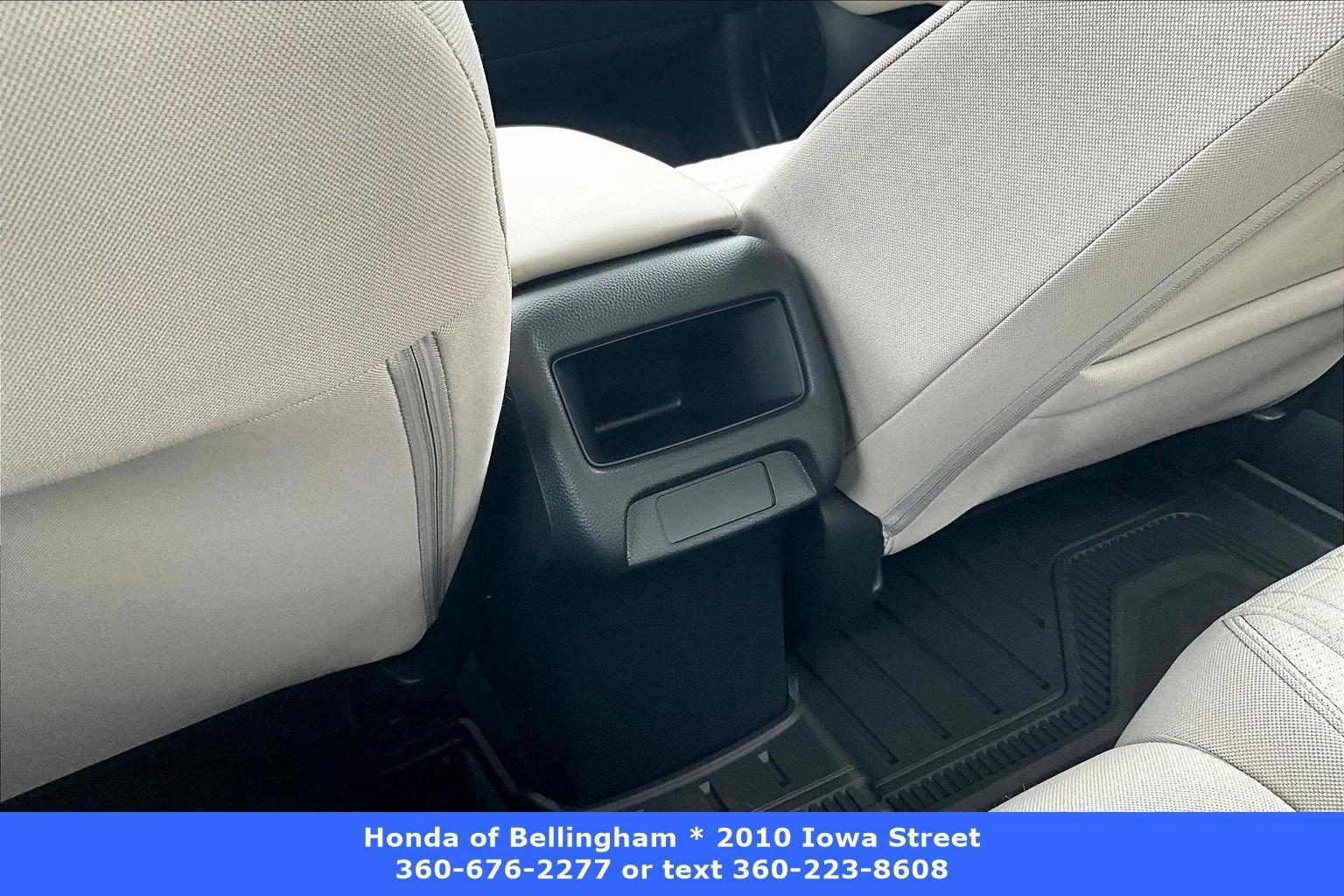 Certified Used 2025 Lunar Silver Metallic Honda AWD LX image 42