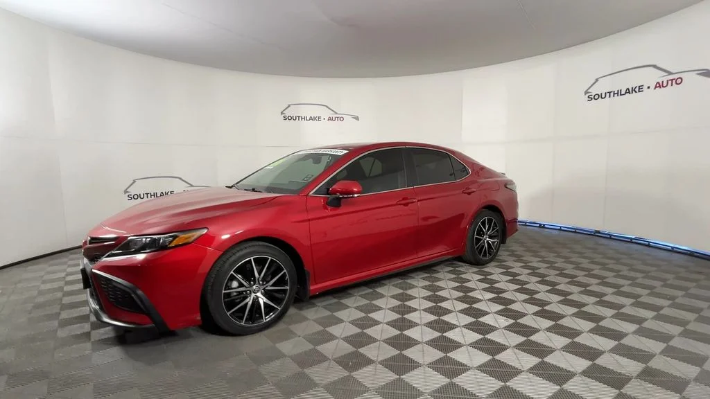 Used 2024 Red Toyota SE image 5