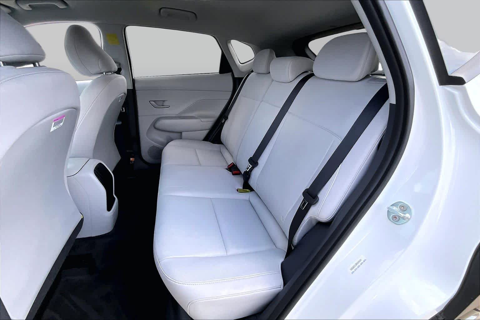 Certified Used 2026 Atlas White Hyundai SE image 20