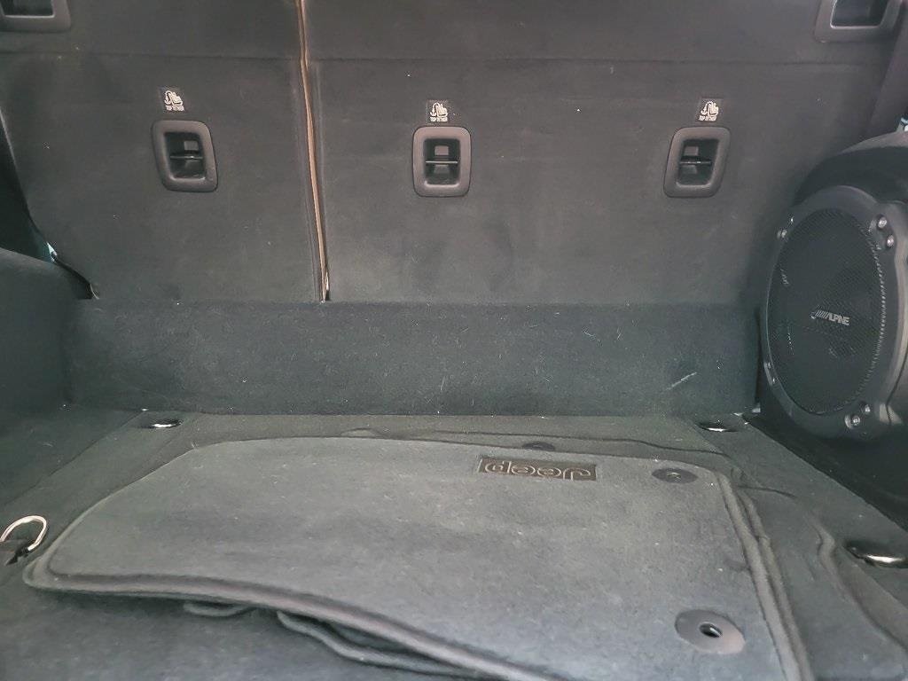 2022 JEEP WRANGLER - Image 18