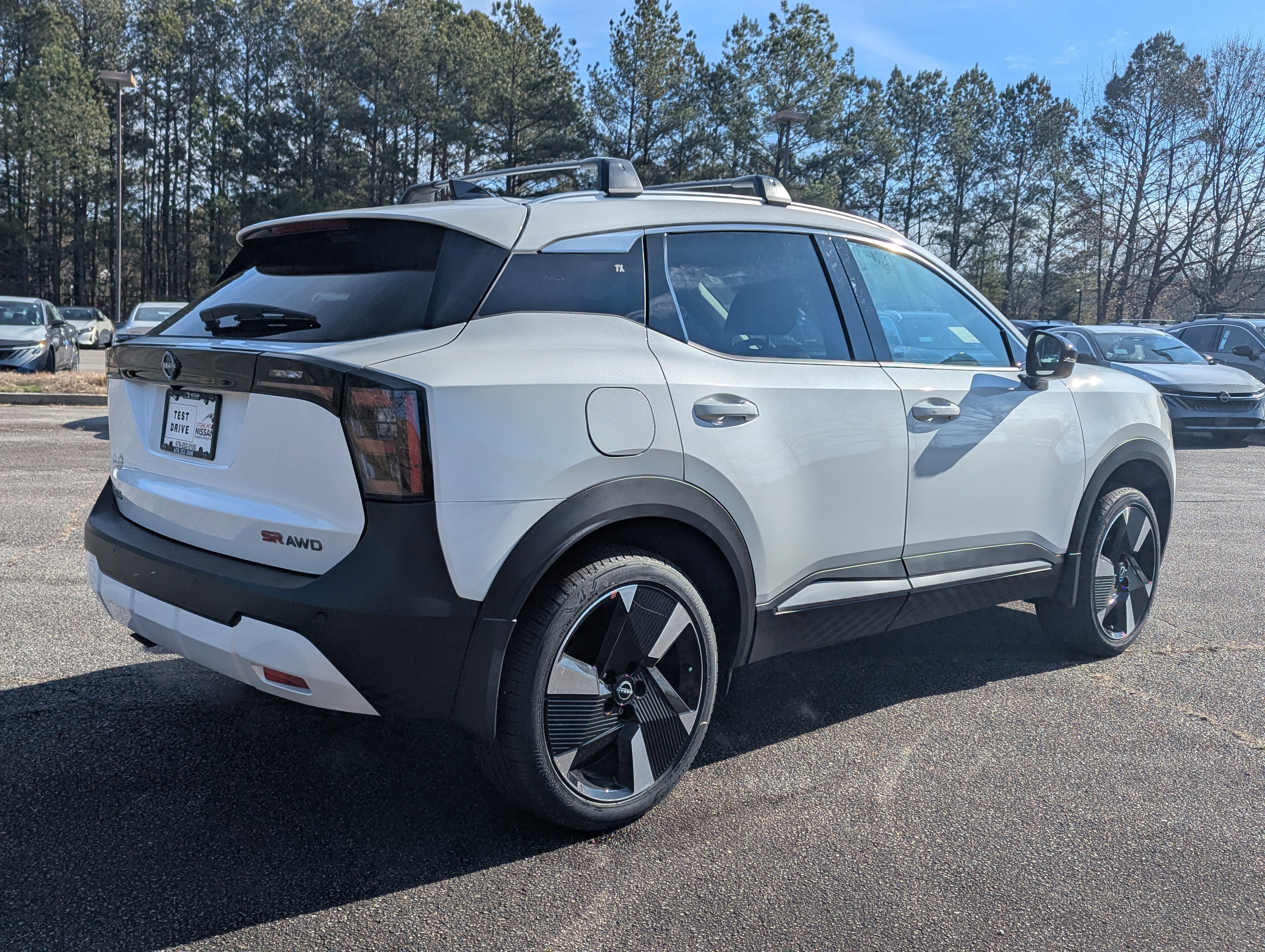 New 2026 White Nissan SR image 3