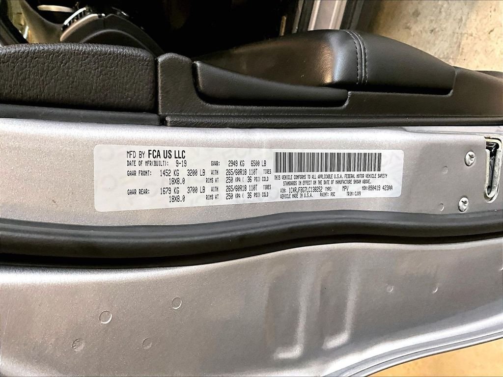 Used 2020 Silver Jeep Limited image 37