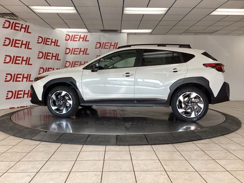 New 2026 CRYSTAL WHITE PEARL Subaru Limited image 6