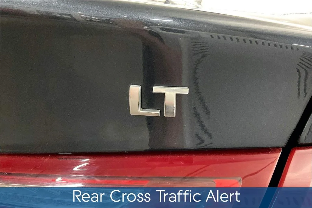 Used 2020 Gray Chevrolet LT image 12