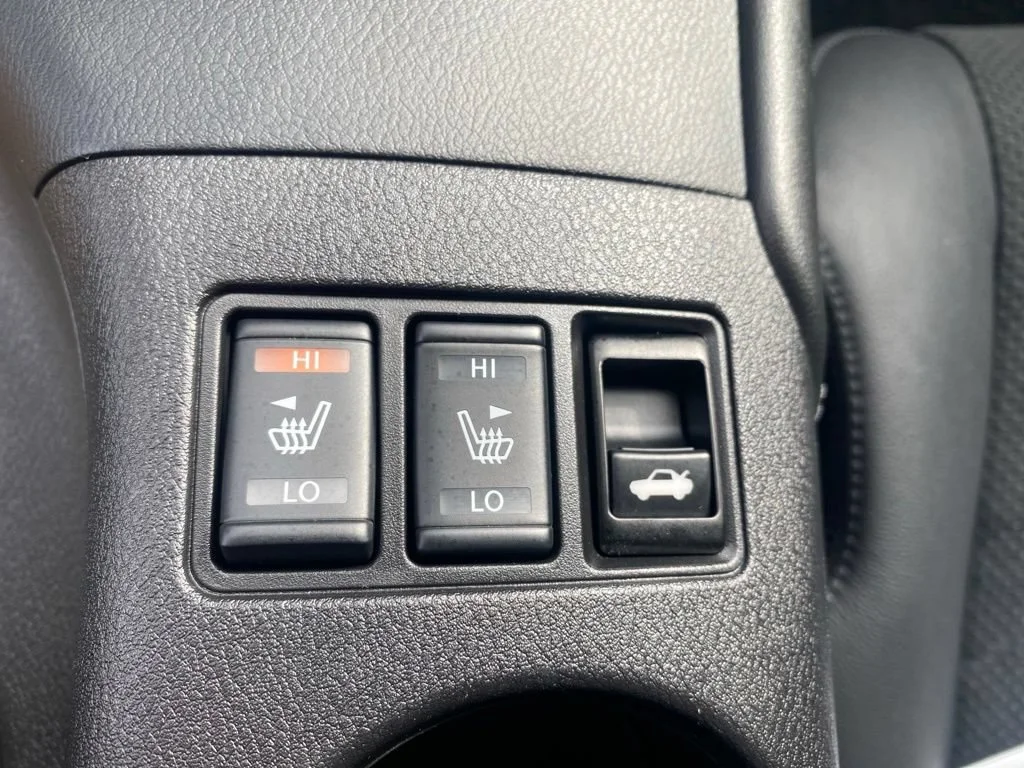 Used 2024 Black Nissan Performance image 23