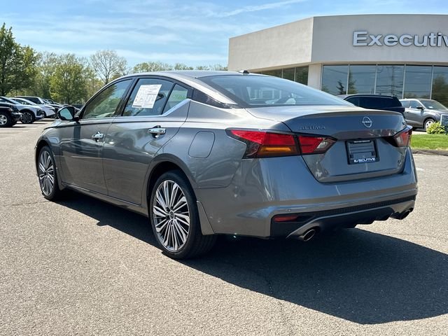 Used 2024 Gray Nissan 2.5 SL image 4