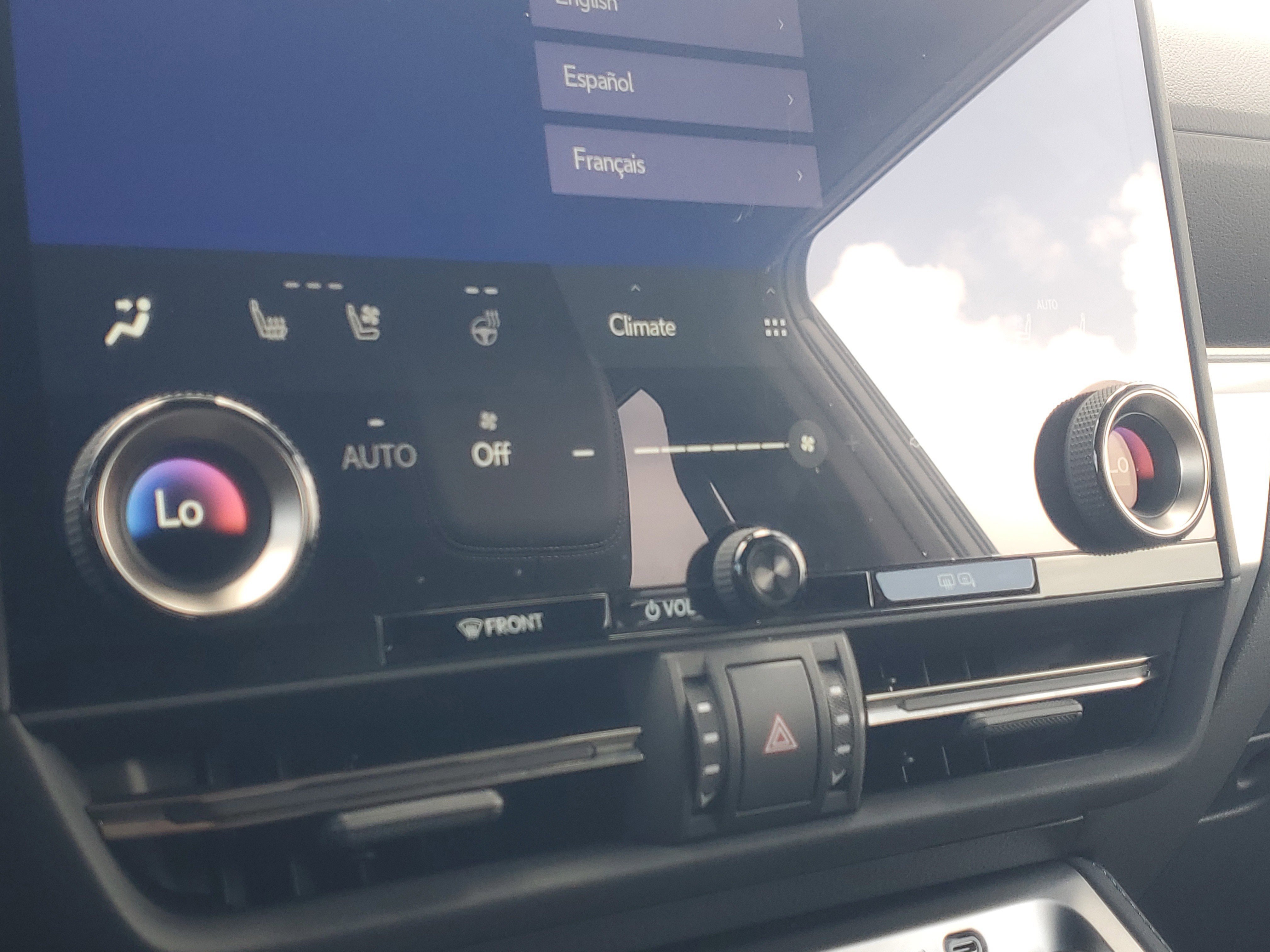 Used 2025 Silver Lexus GX 550 Overtrail+ image 32