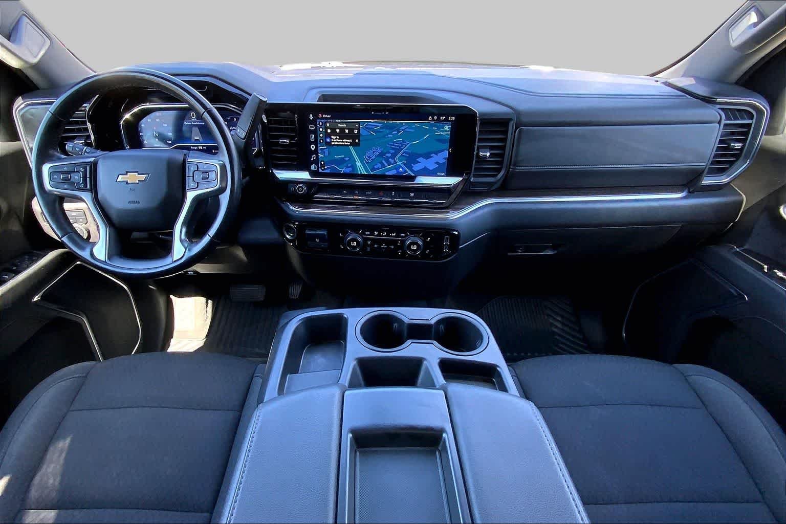 Used 2025 Sterling Gray Metallic Chevrolet LT image 25