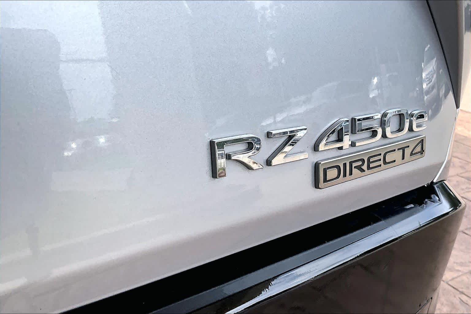 Used 2023 Iridium Lexus Luxury image 27