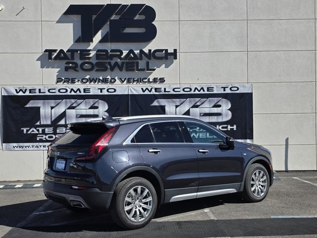 2023 Cadillac XT4 Premium Luxury photo 3