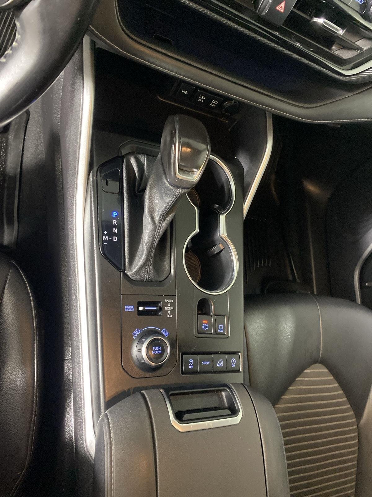 Used 2021 Midnight Black Metallic Toyota XSE image 33