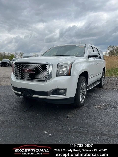 2017 GMC Yukon 4WD Denali's photo