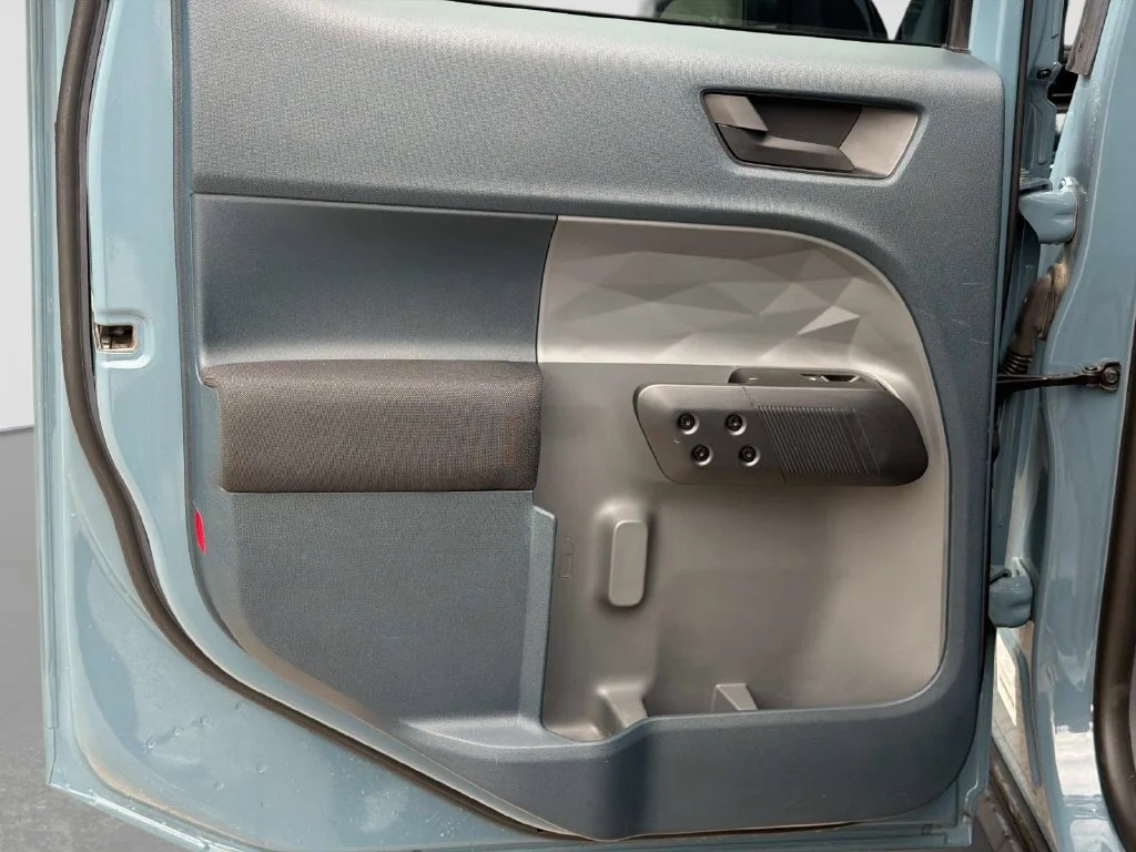 Used 2022 Area 51 Ford XL image 14