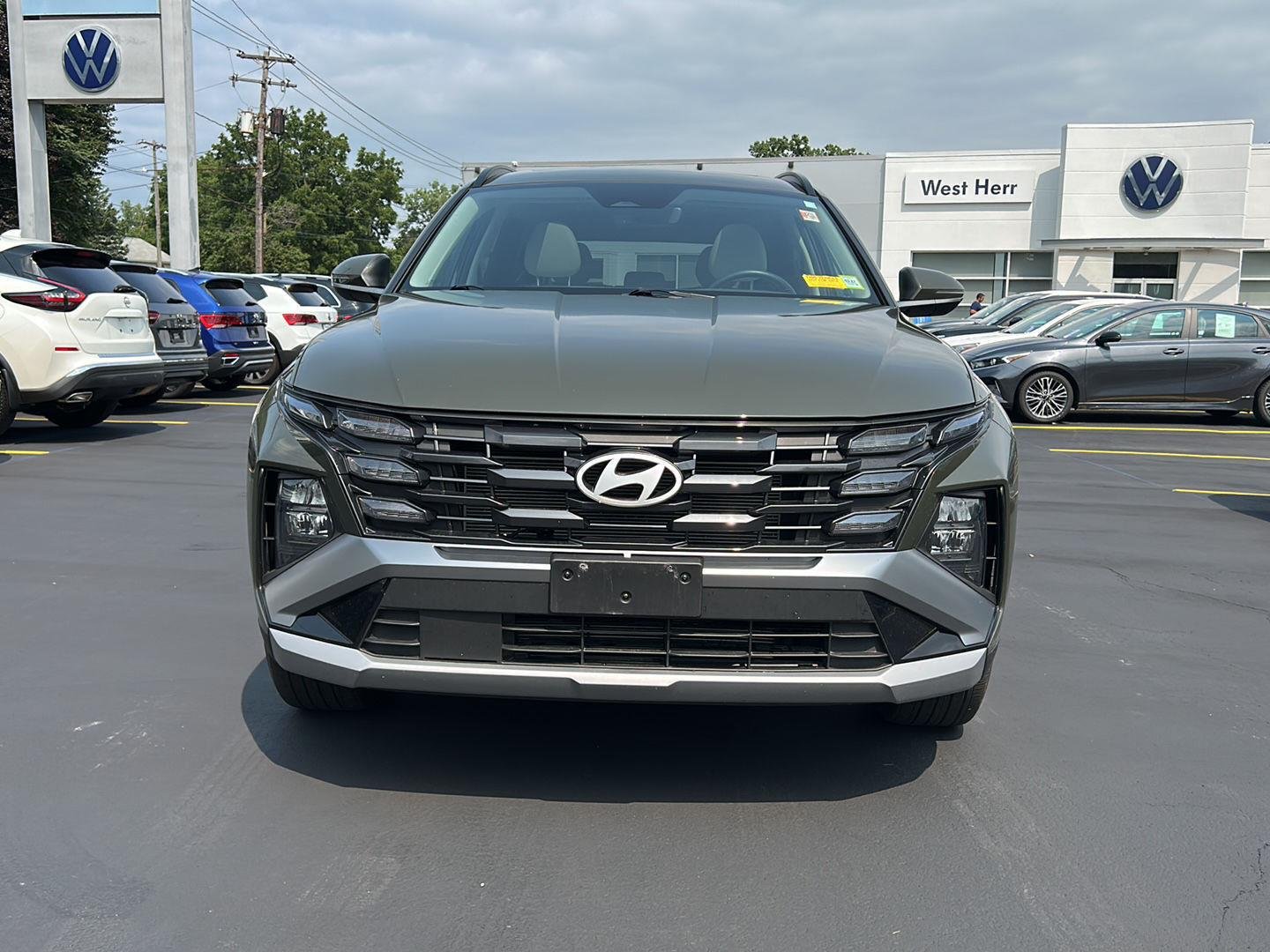Used 2025 Rockwood Green Hyundai SEL Convenience image 2